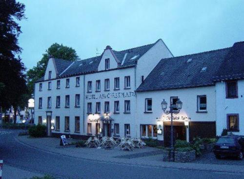Hotel Am Ceresplatz Manderscheid Ngoại thất bức ảnh
