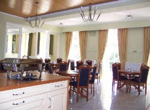 Hotel Am Ceresplatz Manderscheid Ngoại thất bức ảnh
