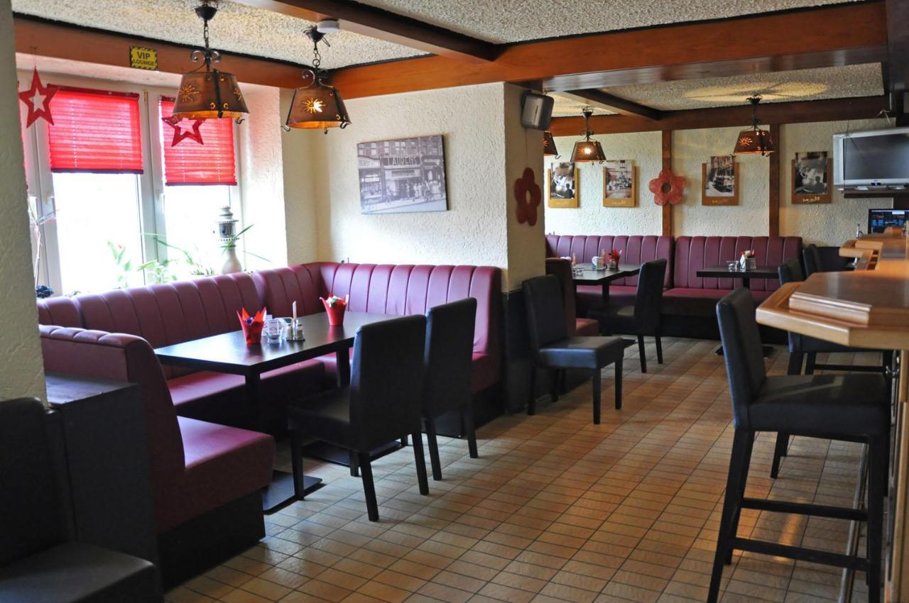 Hotel Am Ceresplatz Manderscheid Ngoại thất bức ảnh