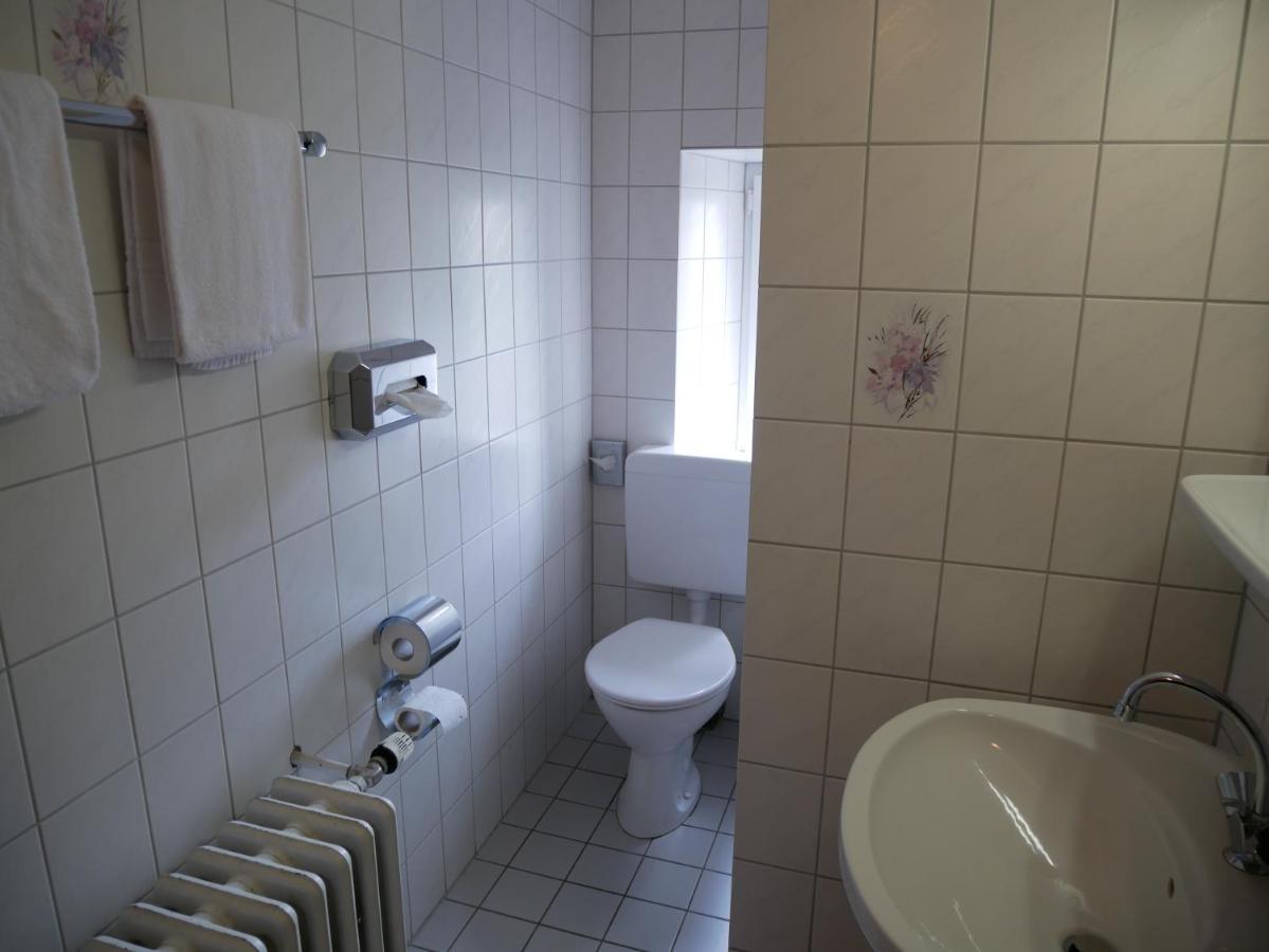 Hotel Am Ceresplatz Manderscheid Ngoại thất bức ảnh